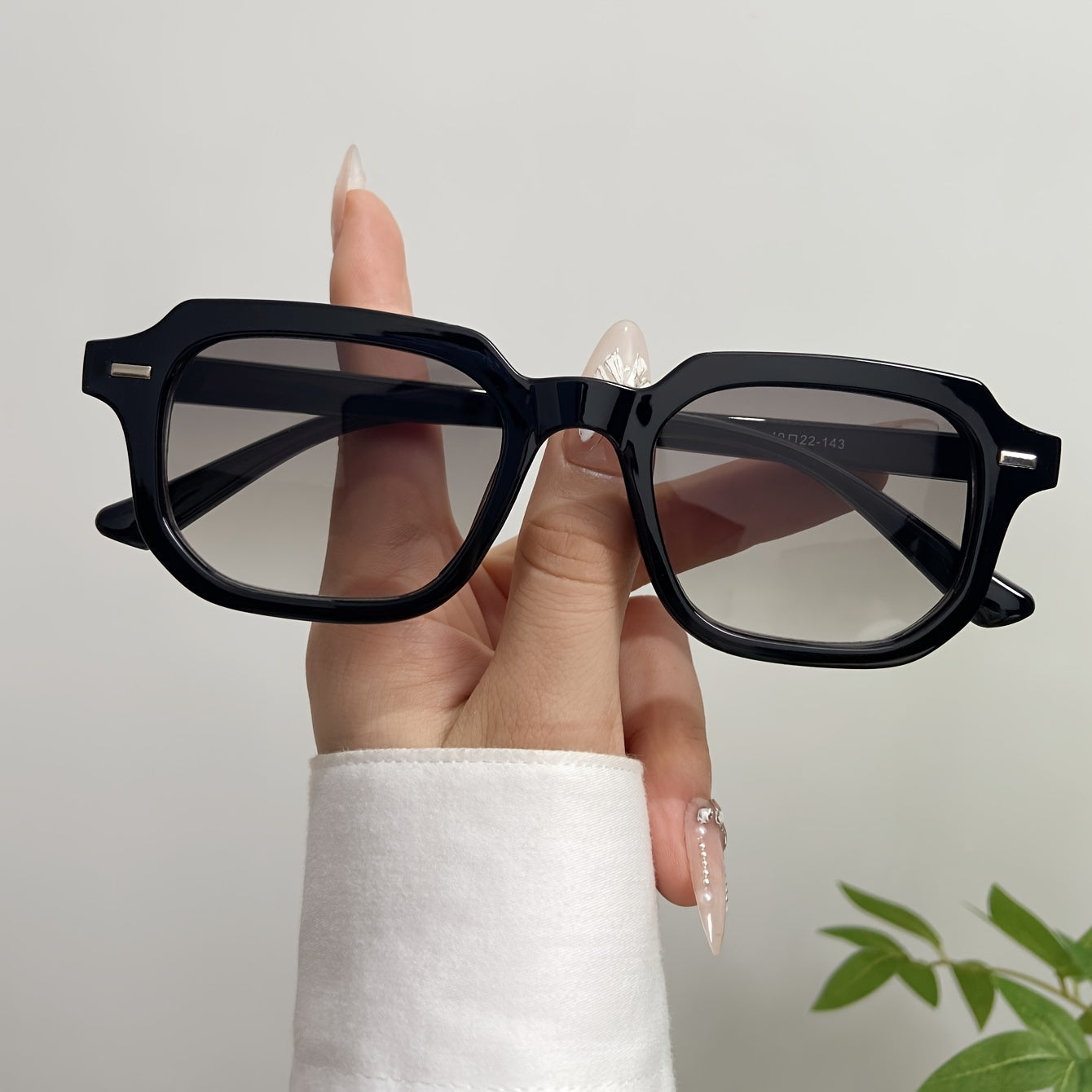 LANGFORD – HARCOURT SUNGLASSES