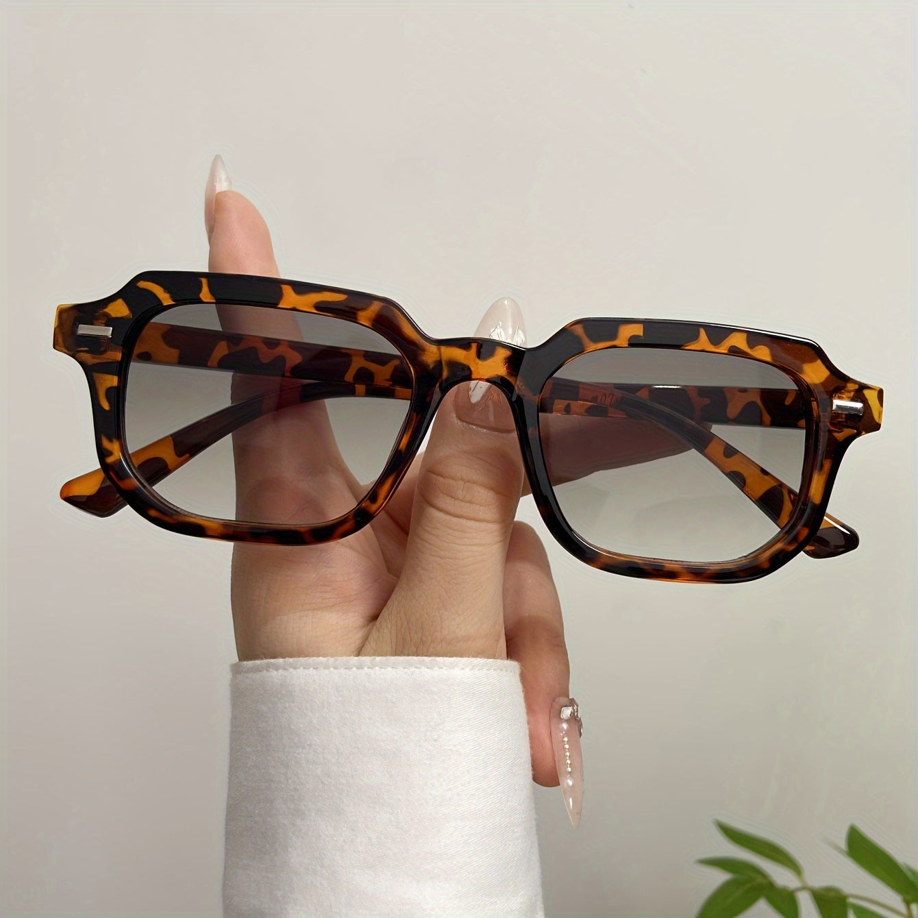 LANGFORD – HARCOURT SUNGLASSES