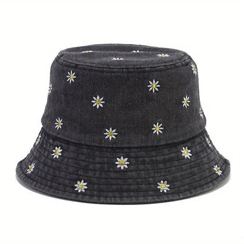 DORSET – DAISY EMBROIDERED BUCKET HAT